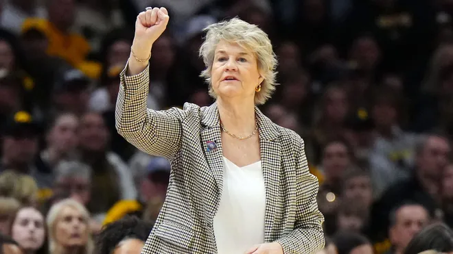 Lisa Bluder: A Complete Guide to Her Coaching Career and Legacy lisa bluder